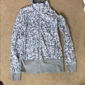 lululemon nice asana floral design zip-up jacket